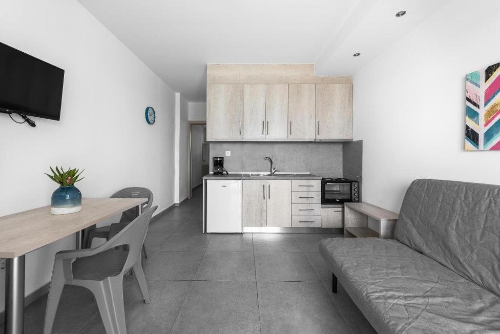 Blue Horizon 3 Appartement Nea Kallikrateia Buitenkant foto